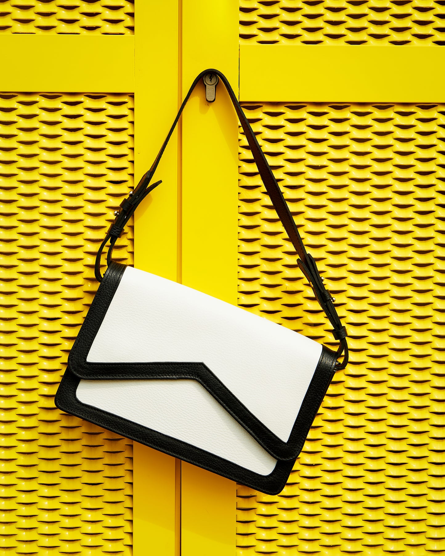 Black & White Leather Handbag AFRODITE